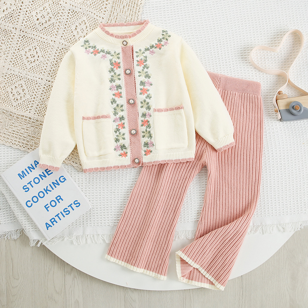 Girls Sweater Suit 2025 Spring & Fall New Korean Style Baby Girl Embroidered Flower Knitted Cardigan Pants Two-Piece Set