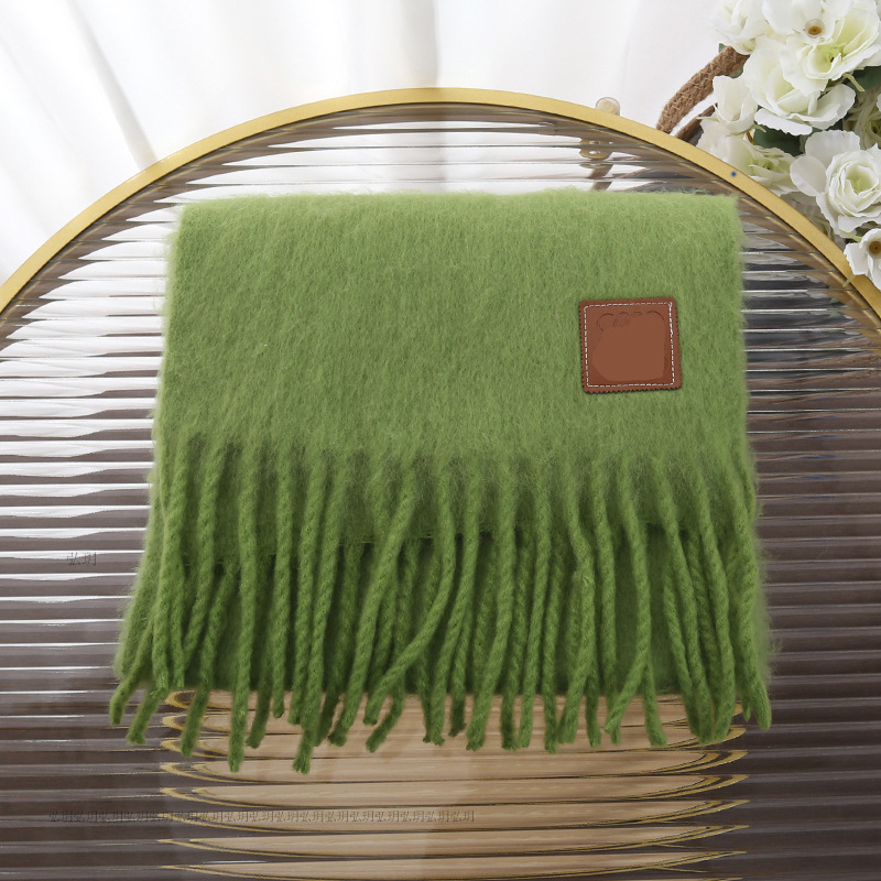 Picture of Set of standard new Luowei loe same style mohair mixed imitation scarf thickened warm plain tassel scarf shawl