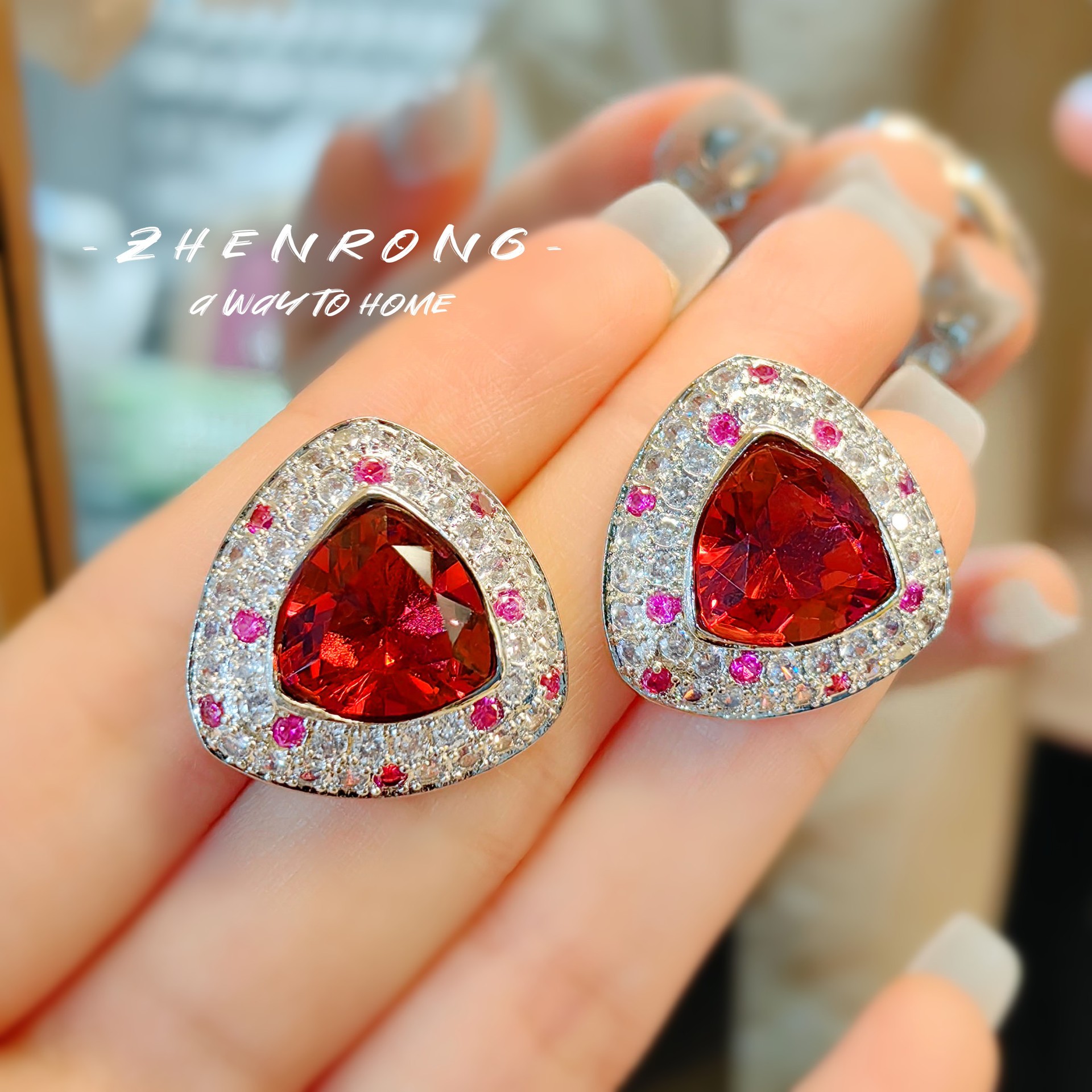 Picture of European and American socialite retro geometric fat triangle red diamond earrings artificial pigeon hemoglobin ring color treasure earrings suit