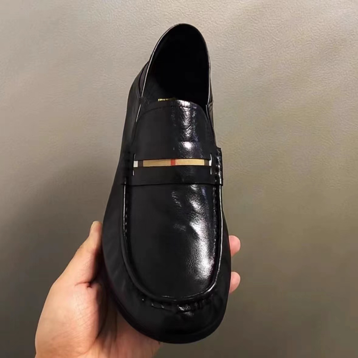 Doug Shoes Low-top Comfortable Shallow Mouth Men's Shoes Four Seasons Flat Heeled Fashionable Comfortable Korean Casual Wear-resistant Flat Heeled