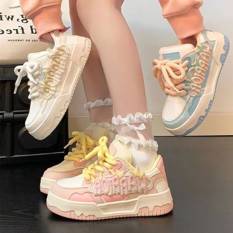 Wear-resistant Shoes Women's Spring 2024 New Arrival All-match Explosions White Shoes Niche Loving Love Design Thick Slab Shoes Trendy