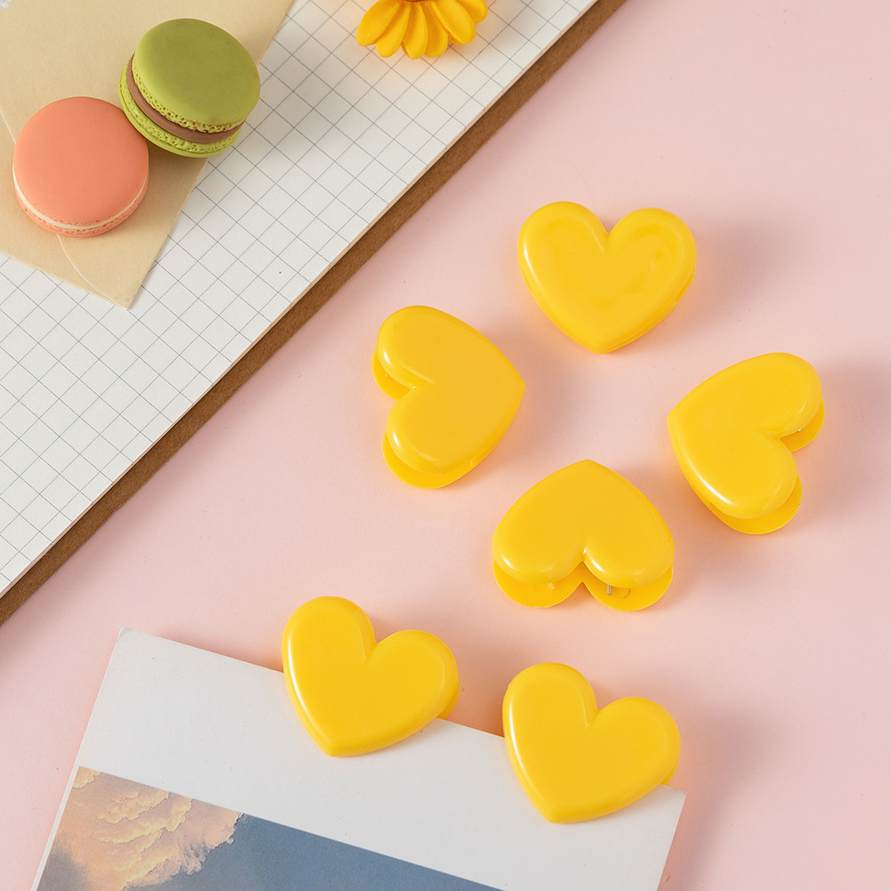 Picture of Japanese girl heart cute pink decorative small clip love clip decorative photo clip material storage clip sealing clip