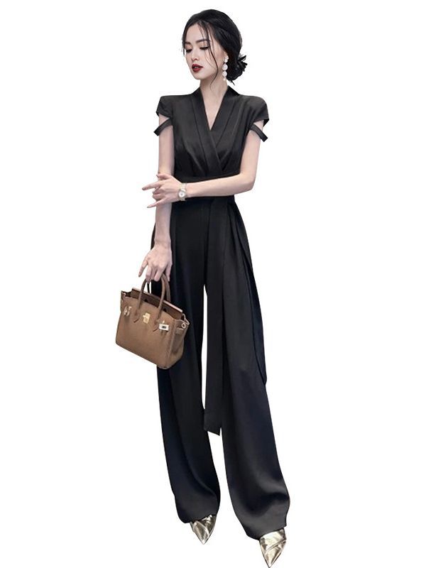 Picture of Celebrity V Neck Waist-Cinching, Capable and Noble Wide-Leg Pants, Cross-Border Women's Summer New Style Slimming Look Wide-Leg Jumpsuits