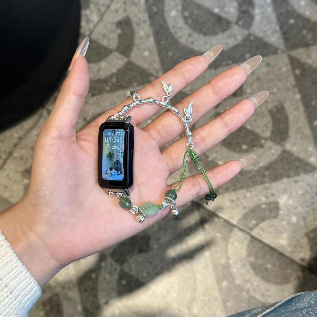 Picture of Suitable for ins Huawei bracelet 9/8 glass beaded strap Huawei FIT3/2 elegant new retro glory 9 women 76