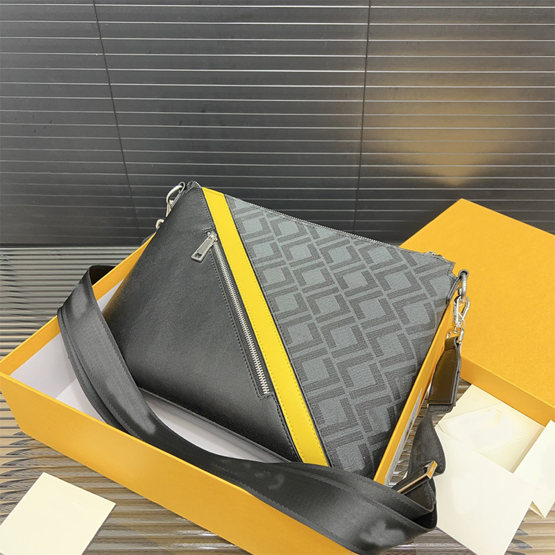 2025 New Diagonal Messenger Logo Crossbody Shoulder Bag Retro Contrast Color Striped Presbyopia Patchwork Leather Small Square Bag