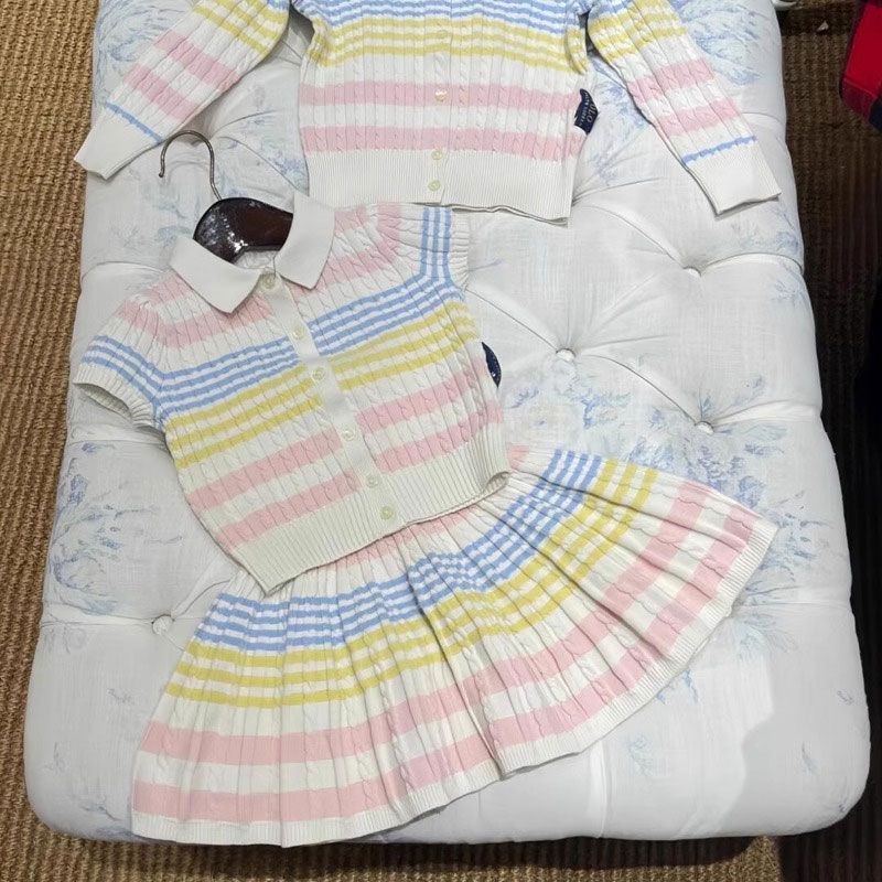 Picture of Girls' Colorfulful Knitted Suit New Style Summer Sweet Colorfulful Stripesd Knitted Top and Skirt Two-Piece Set