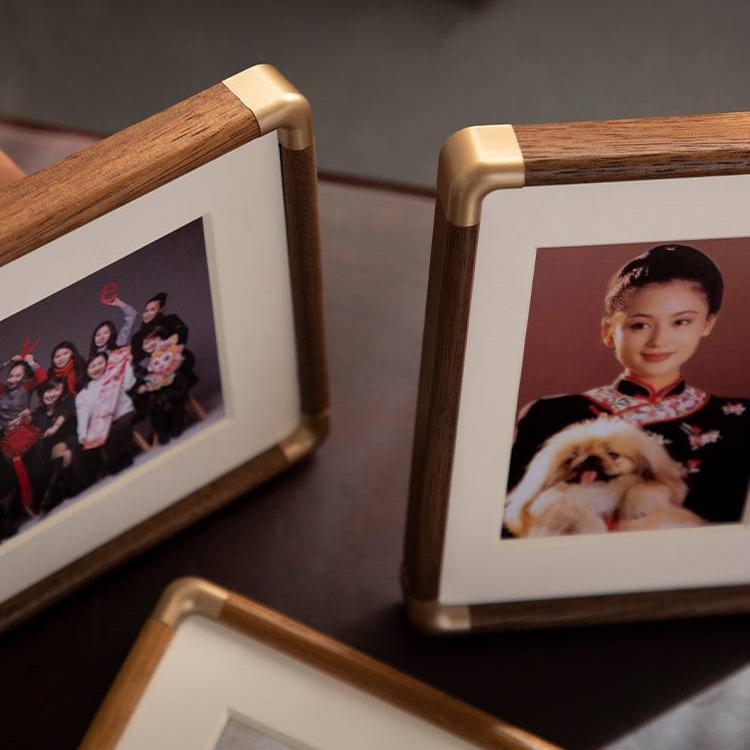 Picture of Solid Wood Photo Washing Made Photo Frame Set Table Simple 6 Family Photo Small Picture Frame Wall Frame Ornaments Walnut