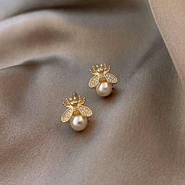 Hecheng wish cross-border foreign trade bee earrings pearl earrings temperament cute earrings niche senior earrings