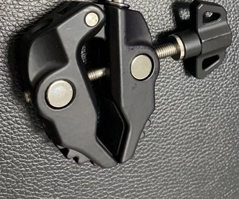 Picture of Photography equipment powerful clip magic arm connection universal hawk mouth clip all-metal fixed clip large crab clamp