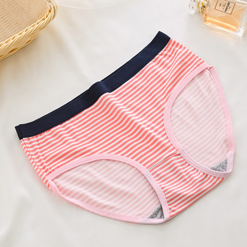 Picture of Cross-border Milk Silk Letter Mid-waist Breathable Underwear Women's Japanese-style Cute Sweet Printed Girl's Student Triangle Shorts