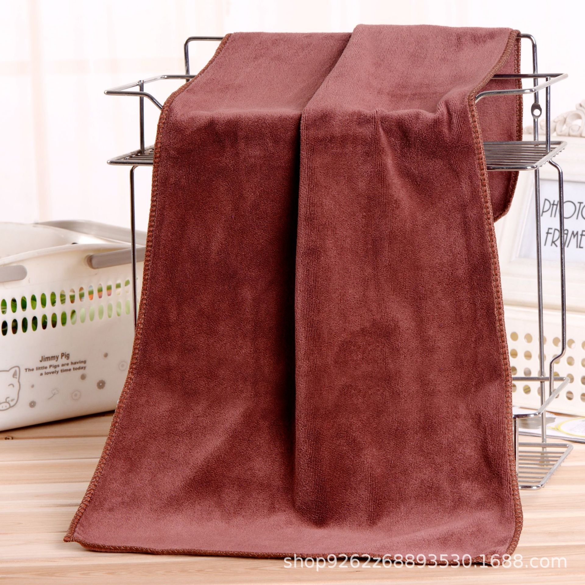 Picture of Barber shop beauty salon towel special turban hair salon strong absorbent disinfection towel can add logo wholesale