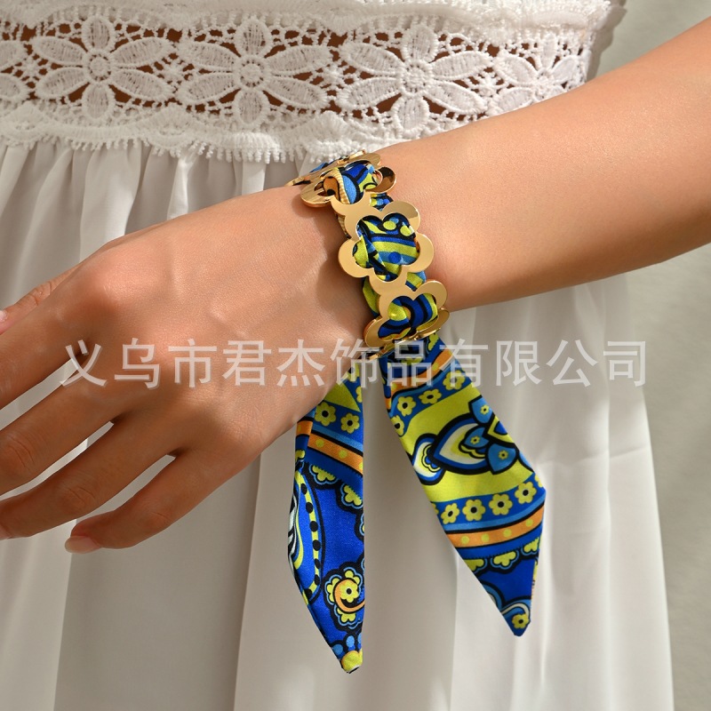 French Retro Graffiti Color Silk Scarf Bracelet Glossy Metal Open Flower Bracelet Exotic Style Ribbon Bracelet