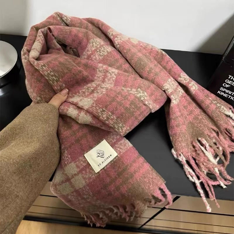 Picture of Cross-border solid color new imitation cashmere scarf women's autumn and winter thickened warm shawl solid color student scarf men's wholesale
