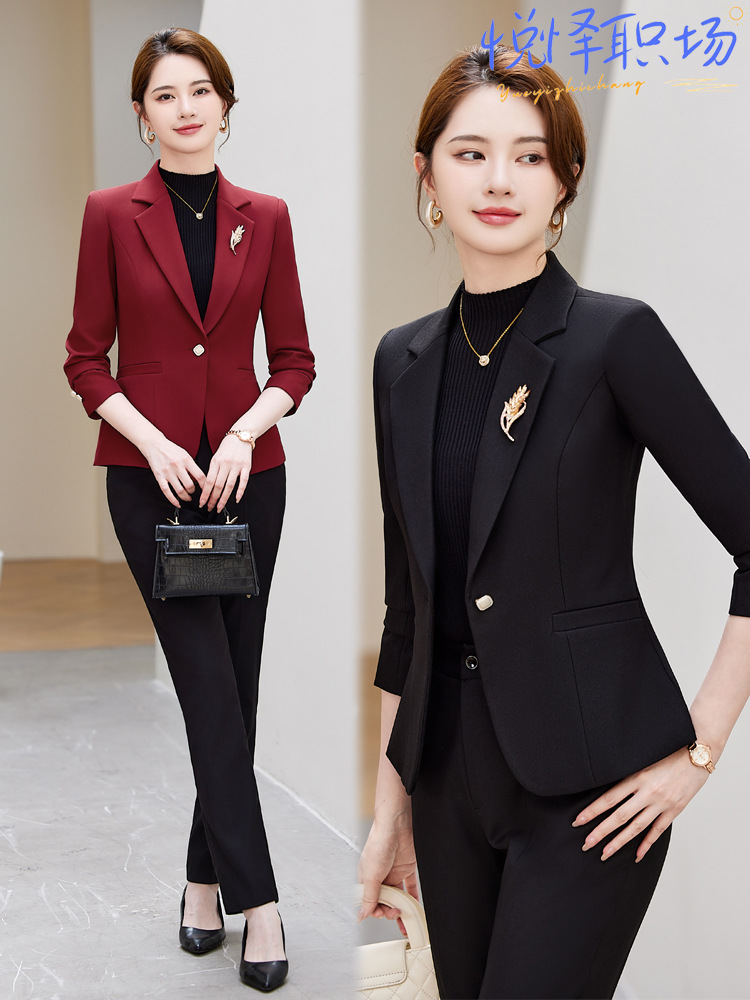 2024 Spring and Autumn New Professional All-match Suit Long-sleeved Korean Style Elegant Slim-fit Slimming Small Suit Jacket Women's Short
