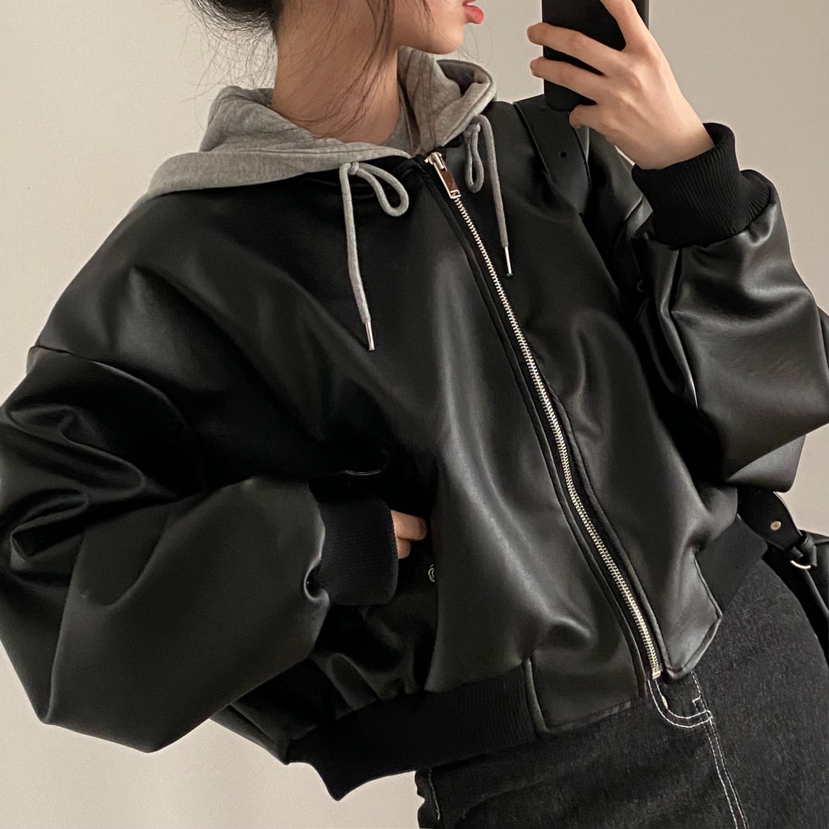 Picture of Korean Chic Autumn and Winter Niche Retro Zipper Double Pocket Casual Loose Versatile Faux Two-Piece Hooded Leather Jacket