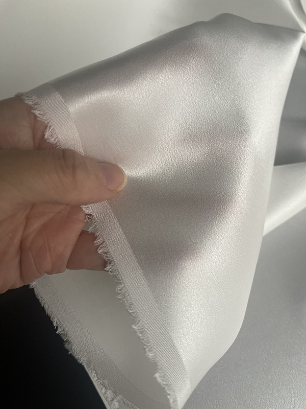Picture of Silk fabric satin 19 M crepe satin clothing pajamas silk Mulberry silk pillowcase fabric multi-color in stock