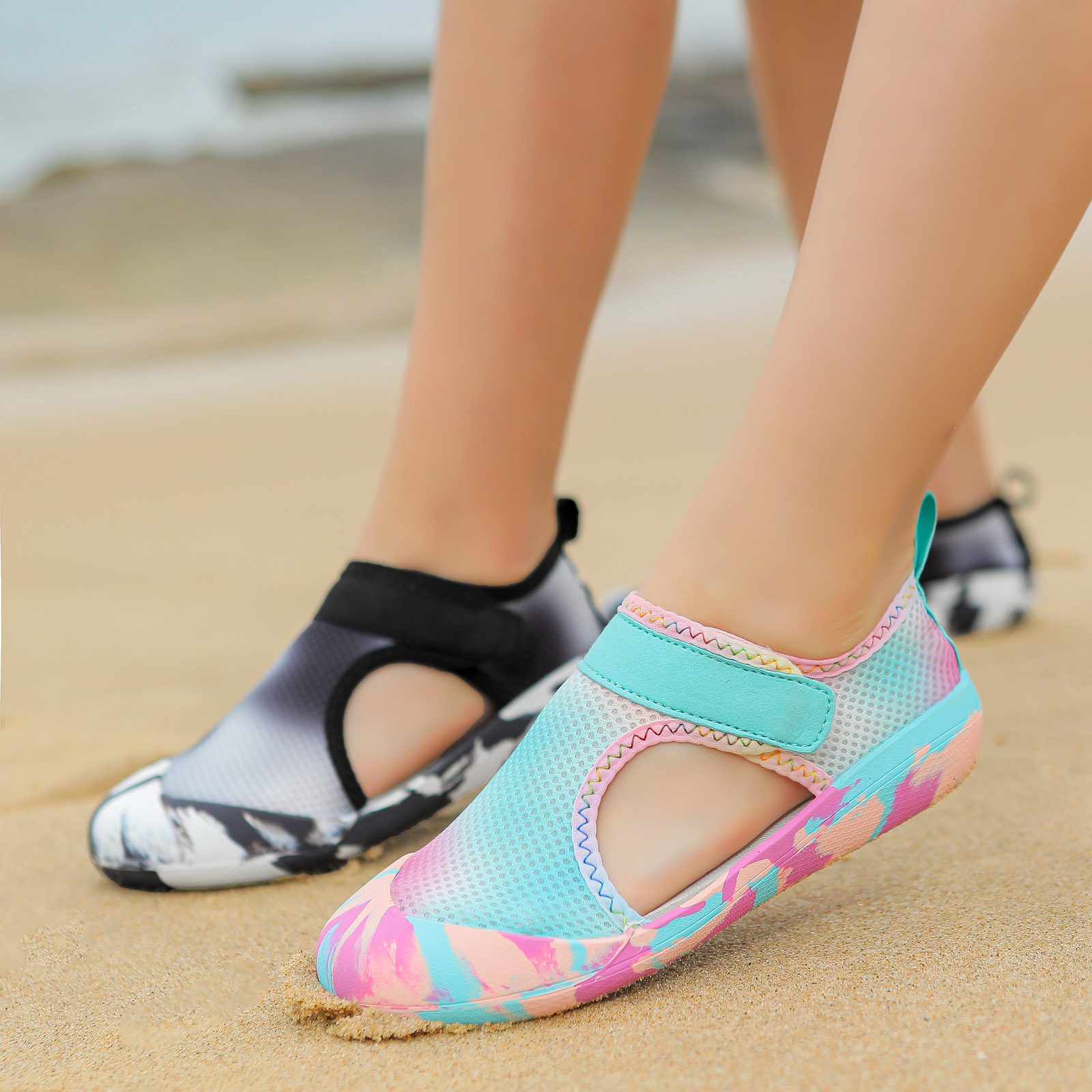 Croc Shoes Beach Sandals New Children's Wading Shoes Breathable River Sandals for Boys and Girls Yoga Shoes Lazy Shoes