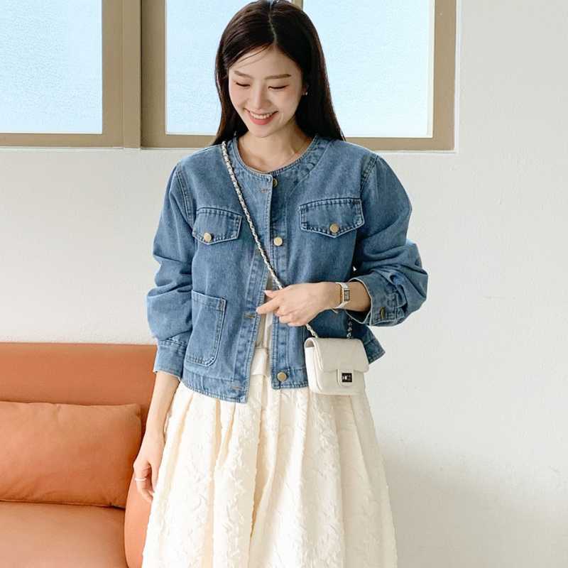 Picture of Autumn New Vintage Collarless Single-breasted Loose All-match Short Pocket Denim Coat Women's Top