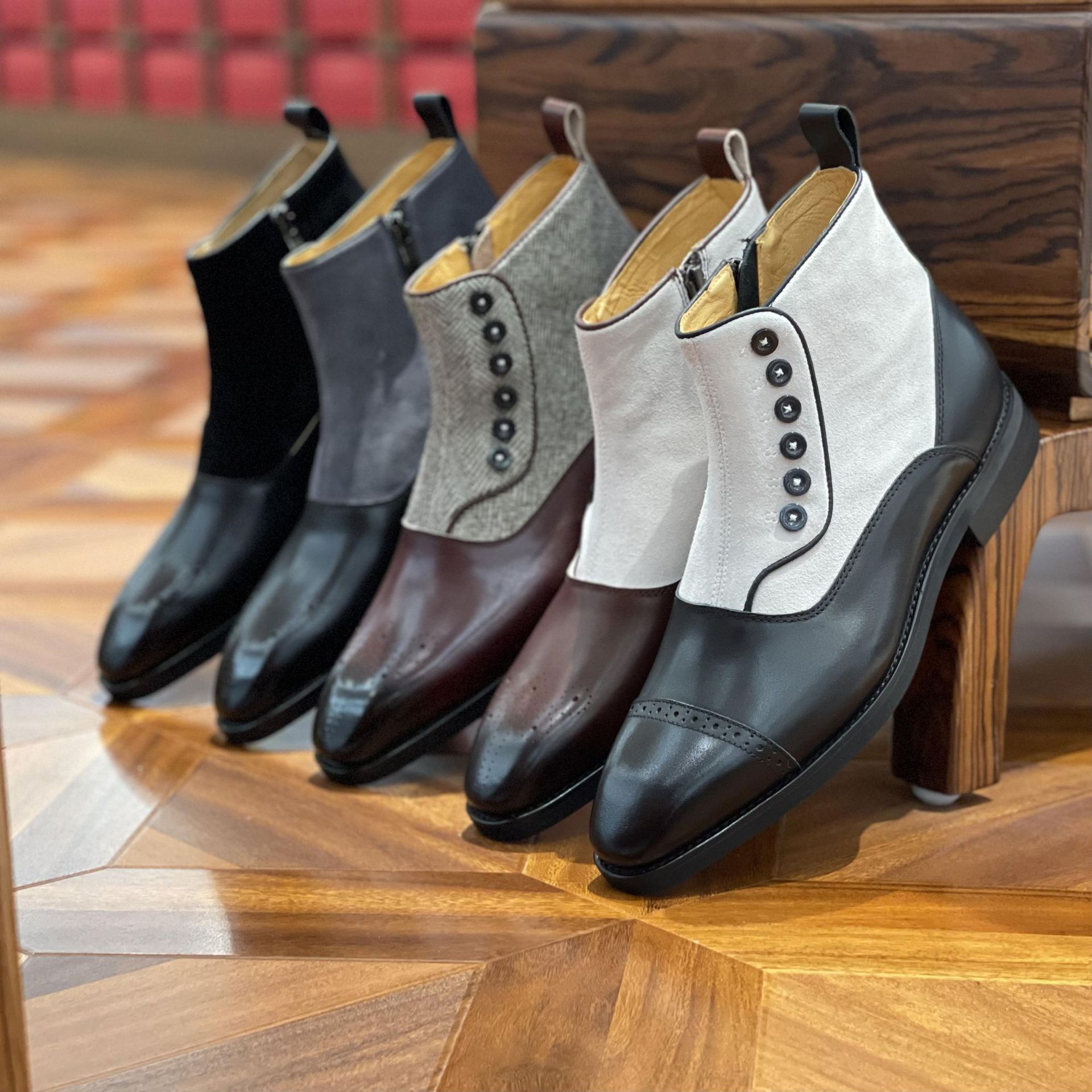 Men's Shoes Autumn and Winter Boots British Retro Handmade Leather Boots Classic Chelsea Boots Men's Short Boots Gentleman Style Retro Style