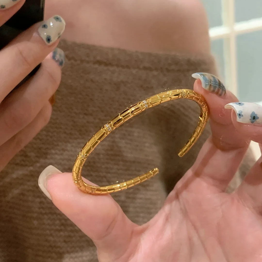 Picture of New Style Benmingnian Ling Sheyuan Ring Bracelet Women's Advanced Ancient Style Simple Zodiac Snake Diamond Opening Bracelet Snake Ring