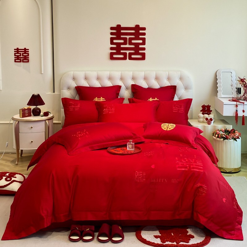 Picture of Chinese-style High-grade Wedding Four-piece Set Big Red Embroidered Wedding Dowry Quilt Cover Bed Sheet Newlywed Wedding Room Bedding
