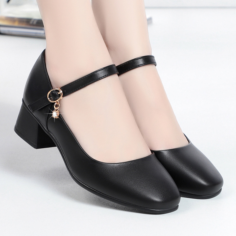 Spring and Autumn square toe elegant soft bottom soft surface comfortable solid color versatile chunky heel women's shoes not tired women's leather shoes