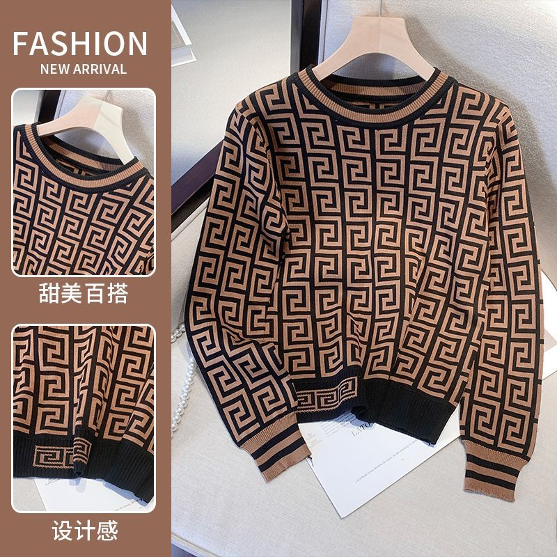 Picture of Foreign Trade European Goods Contrasting Color Jacquard Long-sleeved Sweater Women's Autumn and Winter Inner Round Neck Pullover All-match Base Sweater