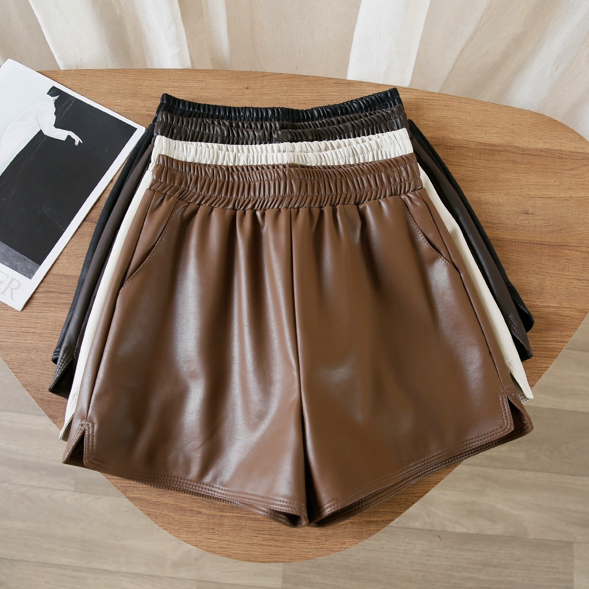 Elastic waist PU leather shorts women's autumn Korean style 2023 new high waist slimming outer wear wide leg casual pants fashionable boot pants