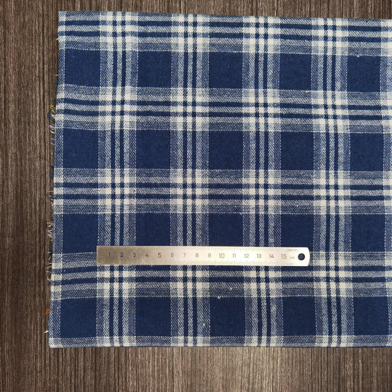 Picture of Spot twill sanding cotton plaid children's shirt plaid fabric 21 yarn-dyed flannel decorative fabric