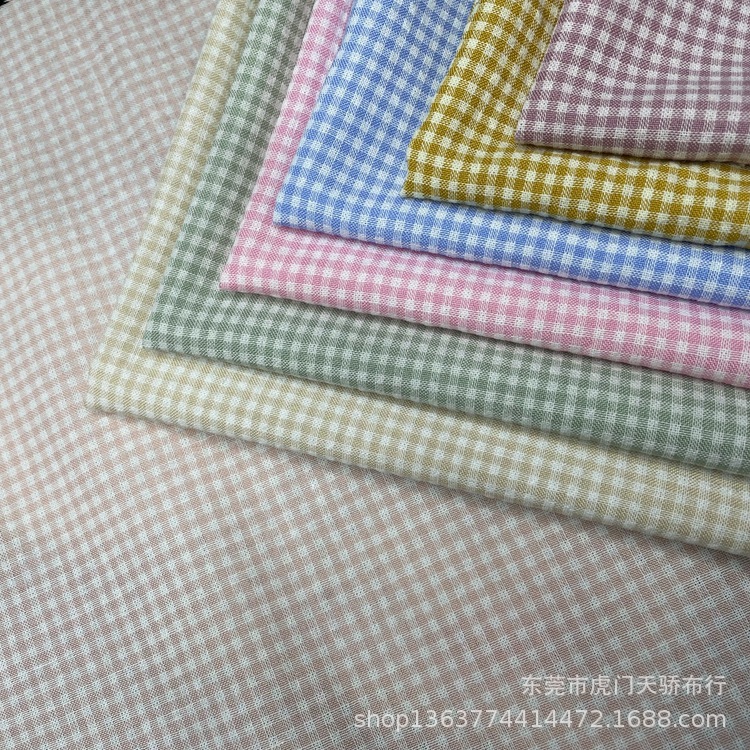 Spot supply woven polyester bubble lattice 105g 0.2cm CVC lattice bubble small lattice lining material