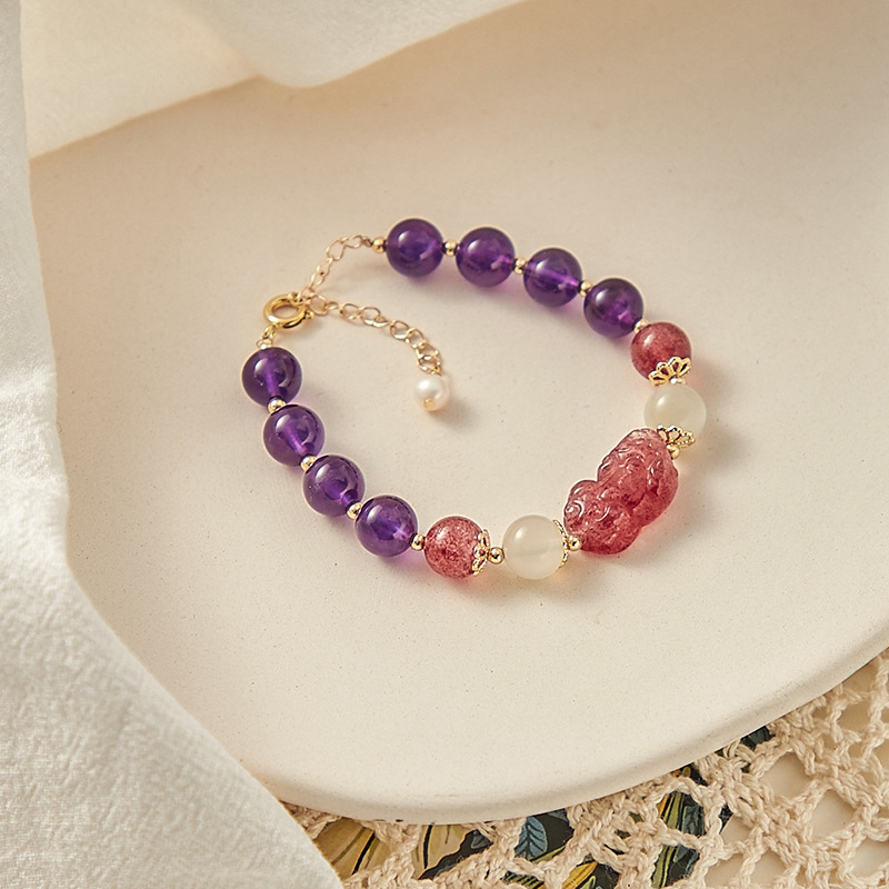 Natural Strawberry Crystal Pixiu Bracelet Women's Amethyst Bracelet Sweet Elegant New Chinese Niche Jewelry Wholesale