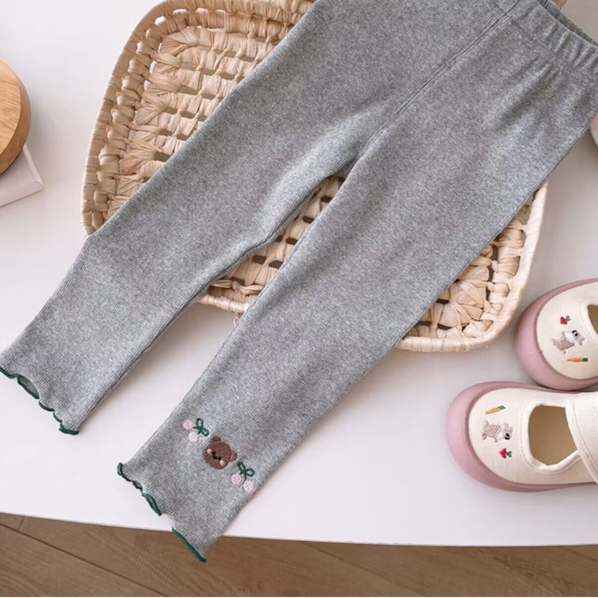 Picture of Foreign Trade Summer Clothes for Girls, Bear Cherry Embroider, Fashionable Ice Silk Thin Outer Wear Pants for Small and Medium-Sized Children