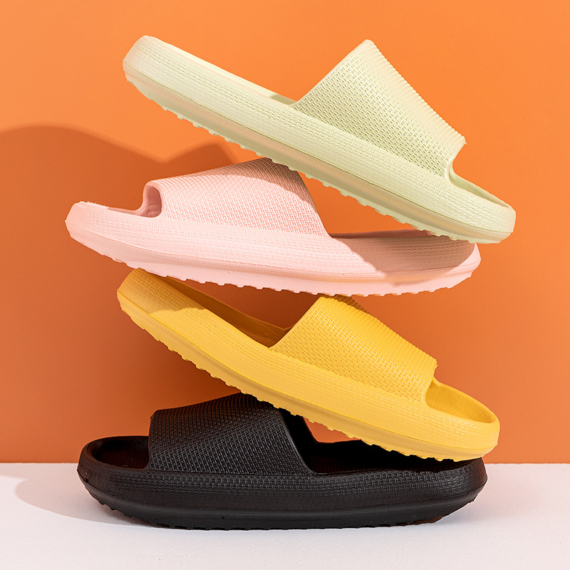 Picture of Qidashun 2023 New Summer Slippers Non-slip Wear-resistant Lovers Shoes Thickened Indoor and Outdoor Shoes for Women