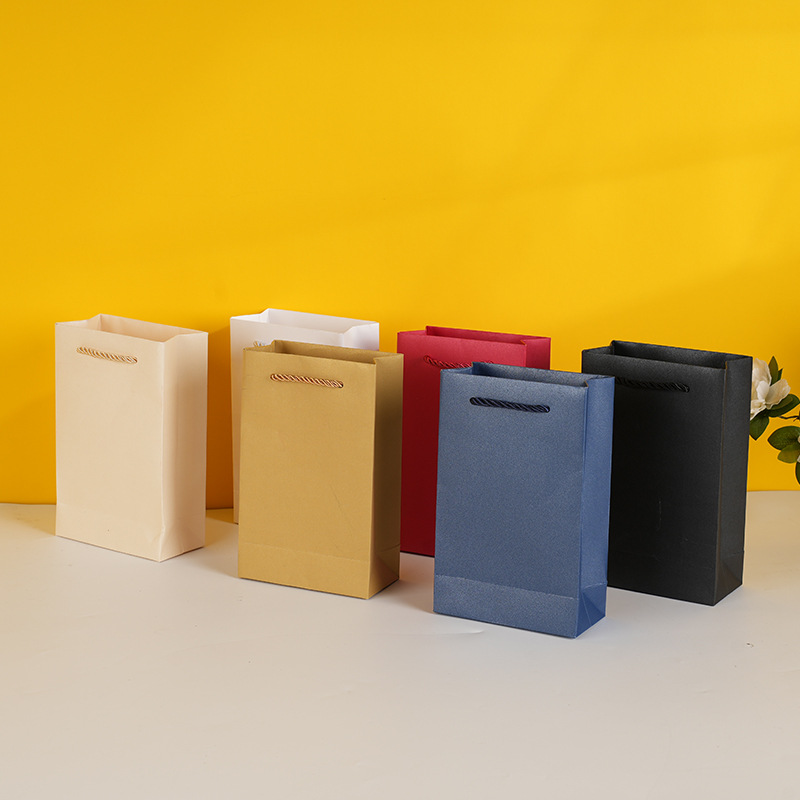 Picture of Manufacturers Supply Handbags Wholesale Special Paper Handbags Handbags Wholesale Clothing Store Handbags