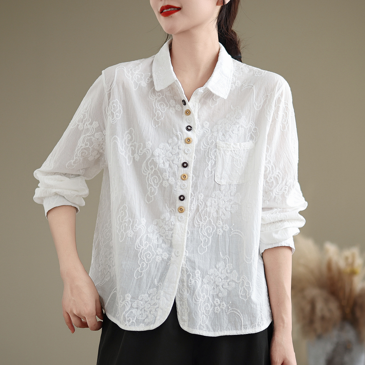 Autumn 2024 New Artist Style Solid Color Long Sleeve Shirt Women's Fashion Casual Polo Collar Heavy Industry Embroidered Cardigan Top