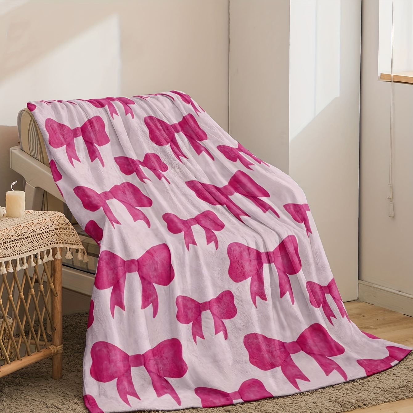 Picture of Foreign trade cross-border pink bow flannel blanket soft and comfortable digital printing blanket sofa blanket wholesale