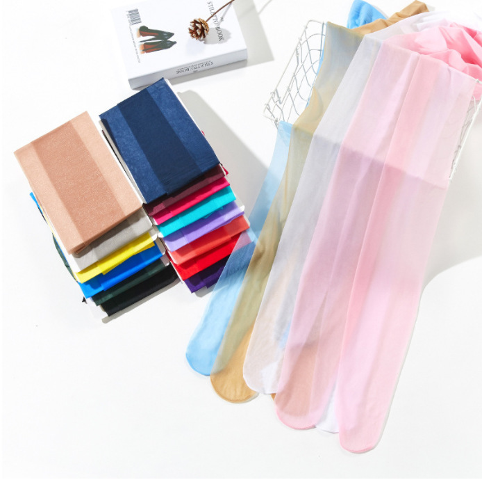 Picture of 15D Velvet Ultra-thin Sexy Penetrating Meat Color Two-way Core-spun Silk Super Elastic Pantyhose Thin Pantyhose