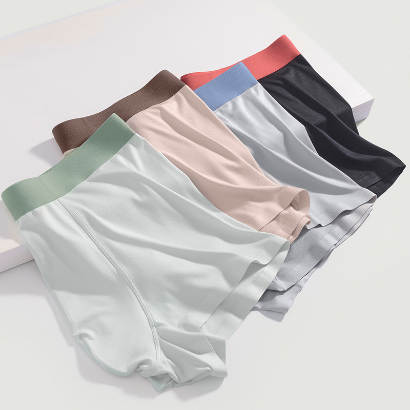 Milan's New Modal Solid Color Seamless Men's Underwear Mid-Waist Breathable Boxer Shorts Boys Underwear Wholesale