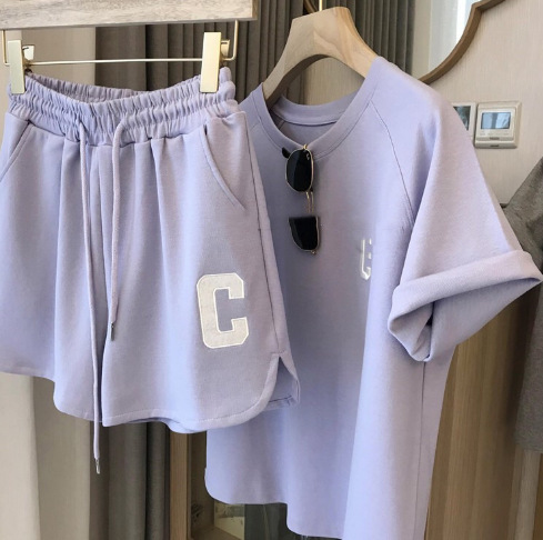 Picture of in stock Amazon Japanese-Korean Sports suit Women's Summer Thin Fish Scale Embroidered Loose plus size Short-sleeved Shorts Two-piece Set