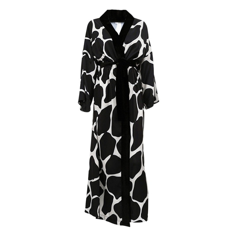 Cross-border women's clothing 2023 new satin pajamas Women's Spring plus size 3/4 sleeve cool feeling nightgown bathrobe home wear Women