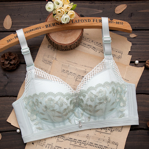 Picture of White Intimates for Women, Thin, Wire-Free, Push-Up, Side Breasts, Breathable Bra, Sexy and Beautiful Back, Spring Bra, Push-Up
