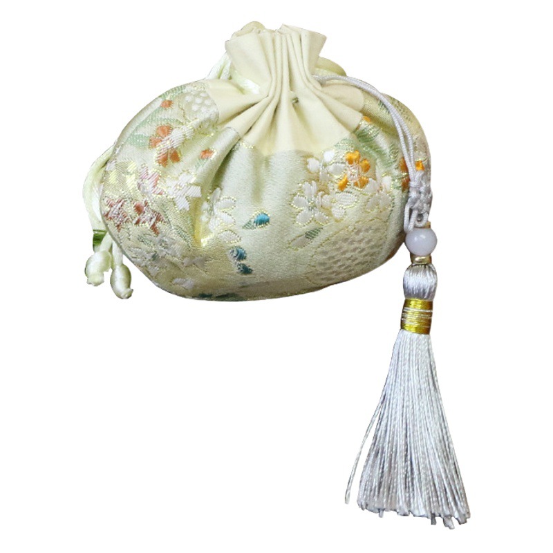 Wormwood sachet ancient style embroidery sachet portable car pendant sachet purse multi-style wholesale support customization