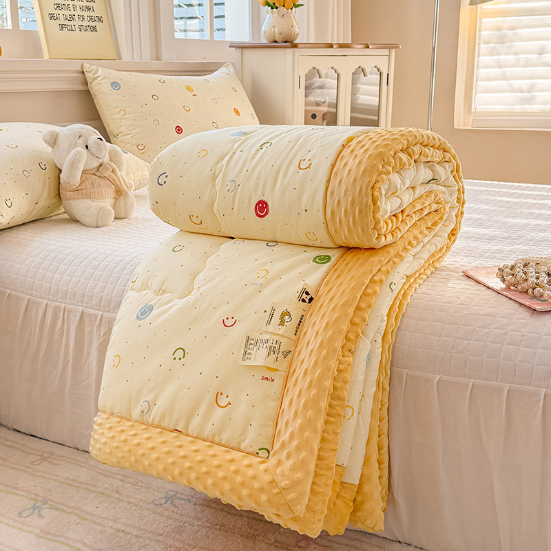 Picture of Class A cotton pea quilt household skin-friendly single double spring and autumn quilt thickened warm winter quilt thin air conditioning quilt wholesale