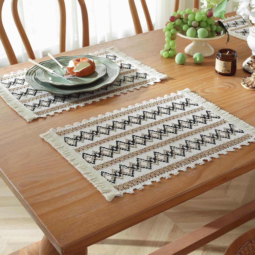 Picture of Amazon new cotton and hemp rope placemat holiday placemat woven color matching striped tassel bowl mat spot wholesale
