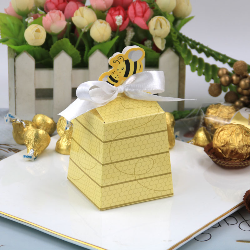 European-style New Candy Box Baby Full Moon One-year-old Gift Carton Candy Box Creative Trapezoidal Bee Candy Box