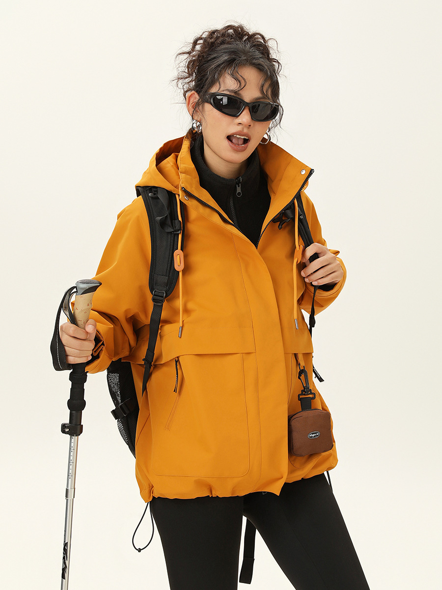 The Story of Rose Liu Yifei Huang Yimei with Light and Thin Three-in-One Outdoor Workwear Jacket Women's Mountaineering Jacket