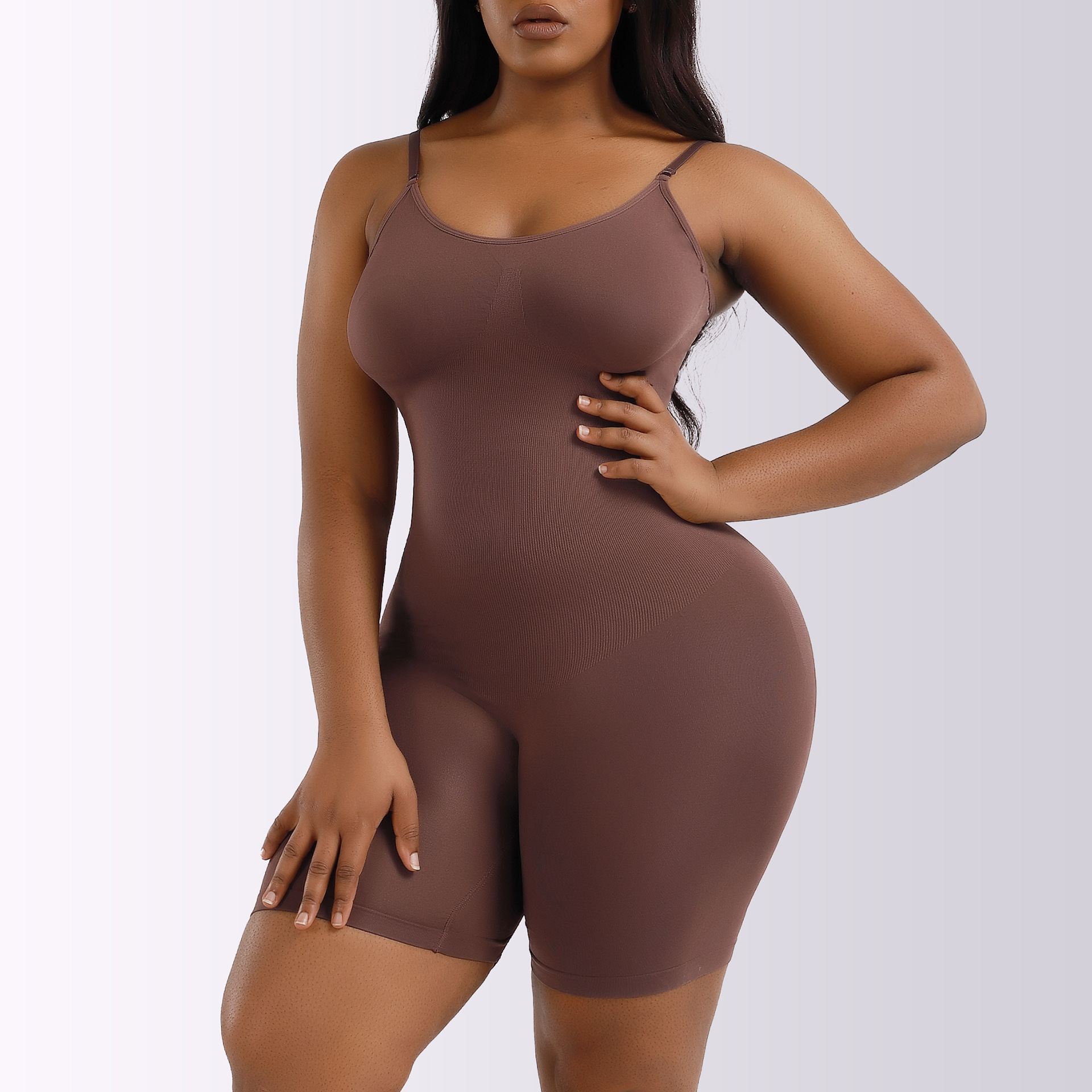 Picture of European and American plus size Postpartum Hip Lifting Seamless Body Shaping Clothes Women's Full Body Sling Abdomen Tinting Body Underwear