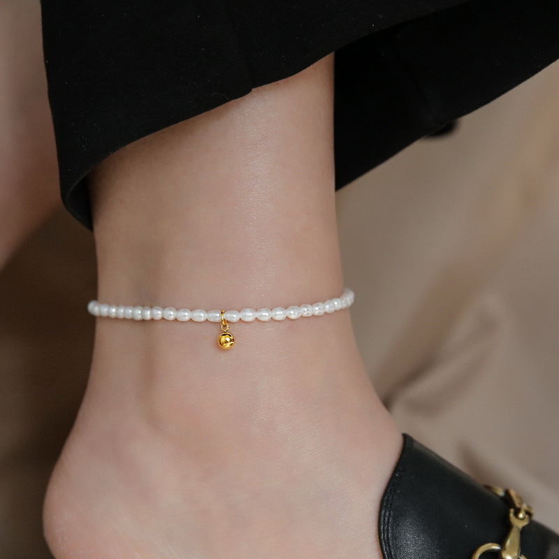 Gentle pearl high-value anklet women's high-level design sexy ankle niche light luxury non-fading light luxury accessories