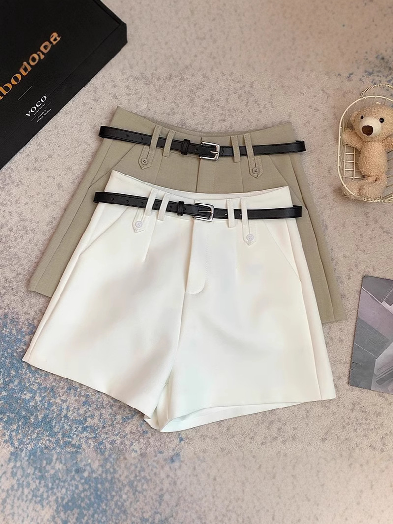 Korean version of high waist slimming versatile suit material A- shaped wide leg casual pants outer shorts 2025 new spring and summer