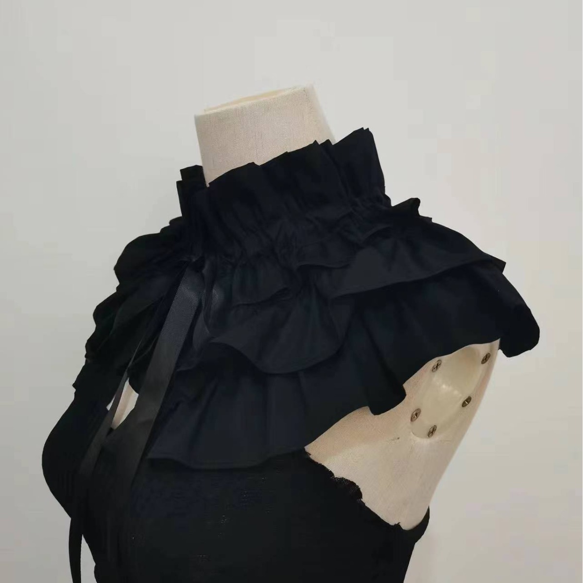 Picture of Pure Cotton Pleated Ruffle Adjustable Collar for Women, French Stand Collar, Pleated Multifunctional Detachable Collar, Total Length 75cm, Turn-Down Collar